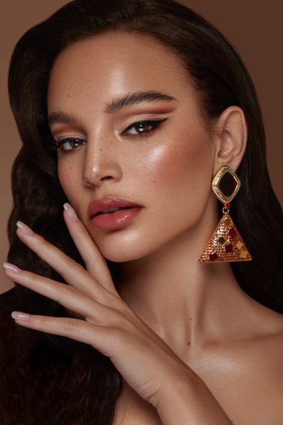 anika smith makeup artist visagistin frankfurt - wiesbaden
