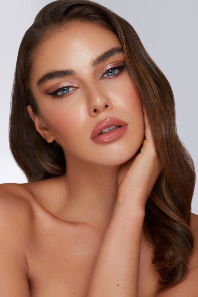 anika smith makeup artist visagistin frankfurt - wiesbaden